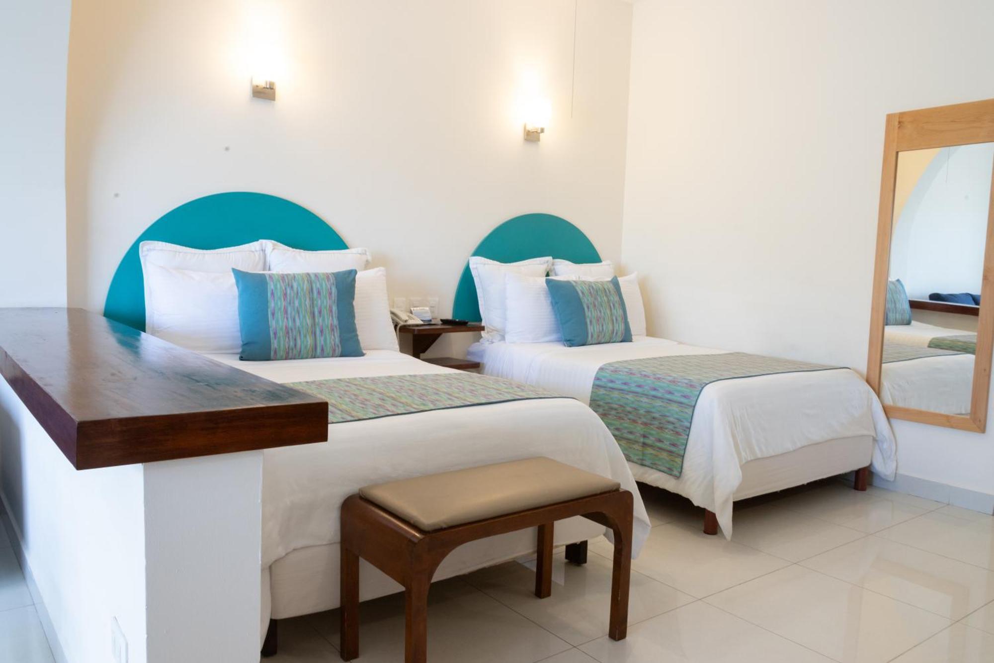 The Westmarine Waterfront Hotel La Paz Exterior photo